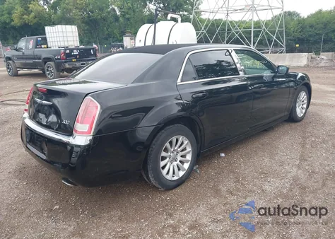 2013 Chrysler 300 Motown from USA, damaged, VIN 2C3CCAAG8DH635334